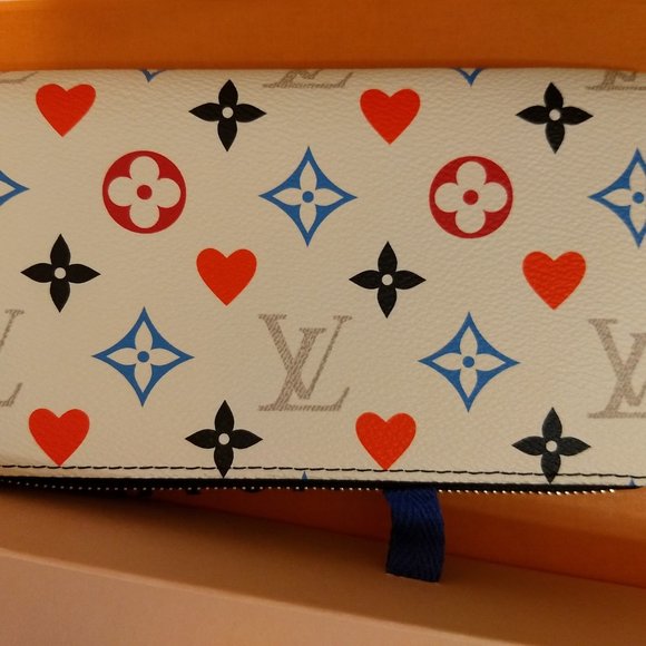 LOUIS VUITTON M57491 GAME ON ZIPPY WALLET IN WHITE -- brand new - Picture 4 of 9